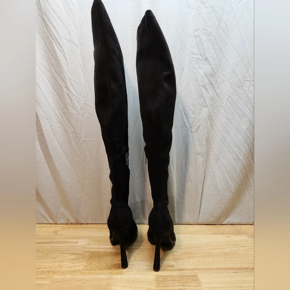 JLo Elegant Black Over-the-Knee Boots Size 7